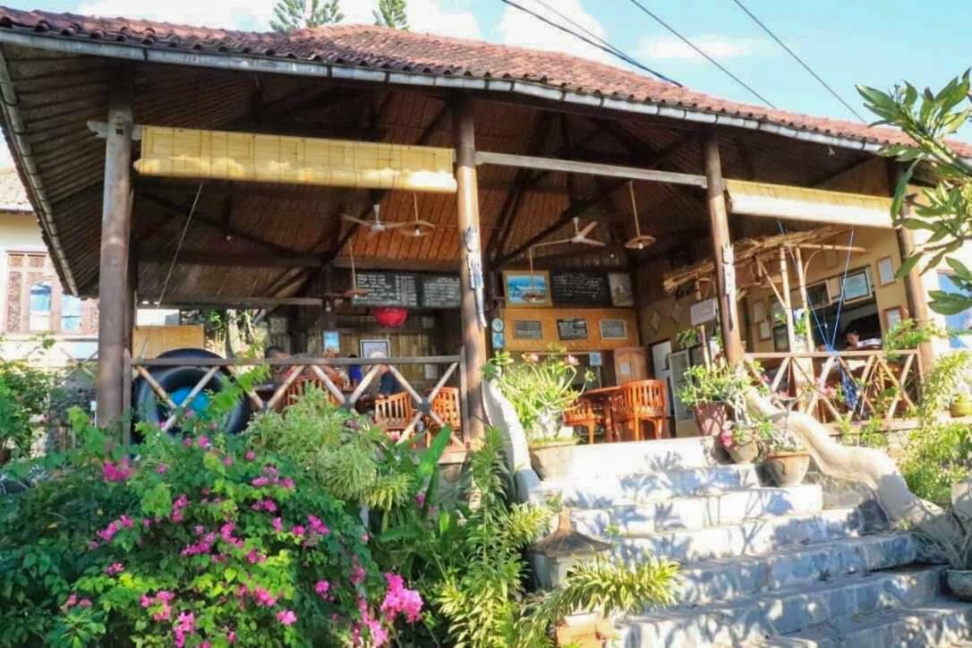 Eka Purnama Cottages آميدْ المظهر الخارجي الصورة